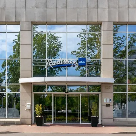 Radisson Blu Hotel 4*