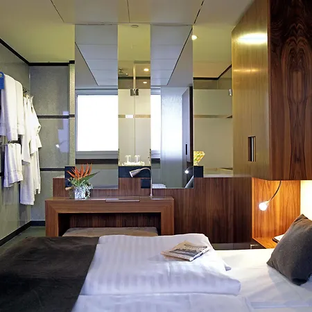 Radisson Blu 4*