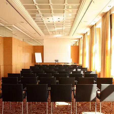 Radisson Blu 4*